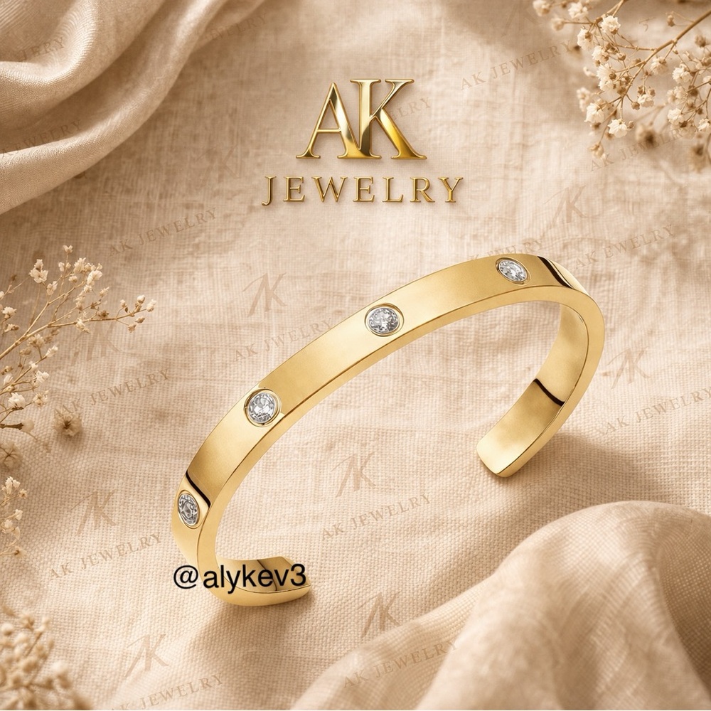 💎LUXURY 18k Gold Plated CUFF Screw Design Bracelet, Bangle, Open Style, Unisex